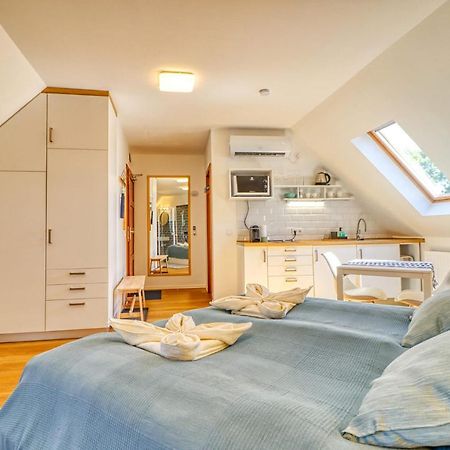 Barka Apartman Eger Eksteriør billede