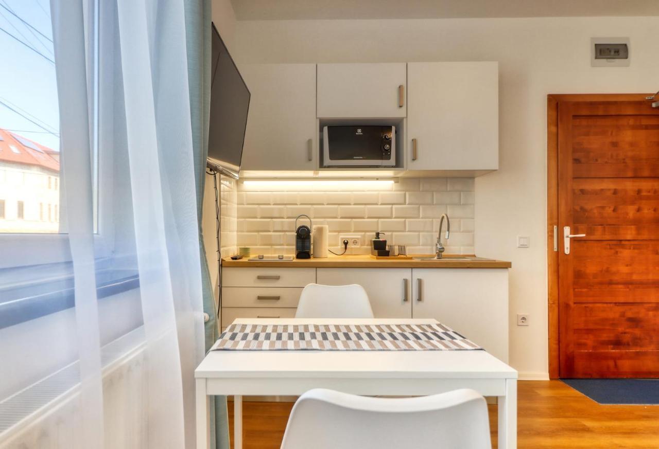 Barka Apartman Eger Eksteriør billede