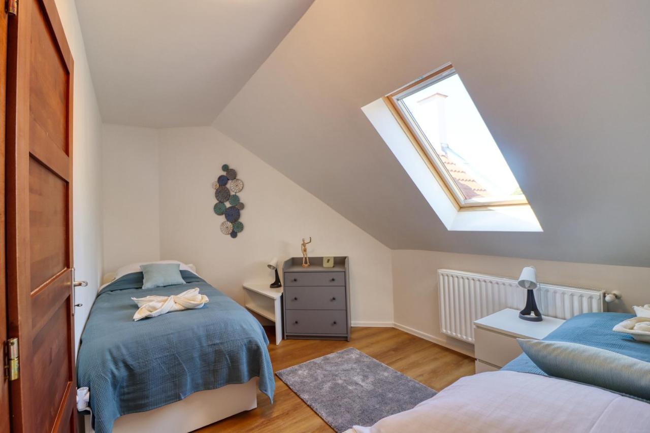 Barka Apartman Eger Eksteriør billede